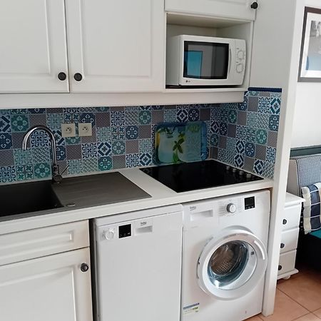 Appartement T2 Avec Piscine A 100 M De La Plage Six-Fours-les-Plages Esterno foto